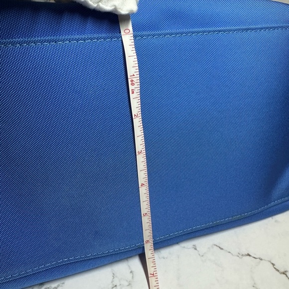 DOONEY & BOURKE HOBO BAG in very good used condition - Picture 6 of 12